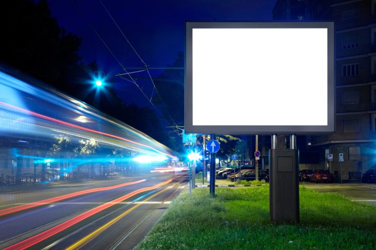 Règlementation de la publicité dans la Métropole de Lyon : certaines restrictions portent une atteinte disproportionnée aux libertés économiques - Tribunal administratif de Lyon