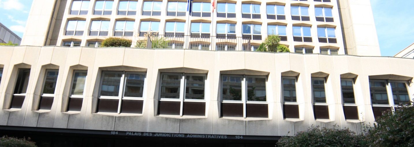 Façade du tribunal administratif de Lyon